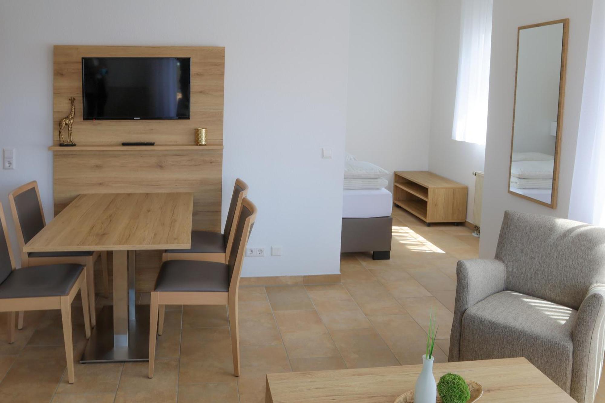 Hotel Adler Nattheim Εξωτερικό φωτογραφία