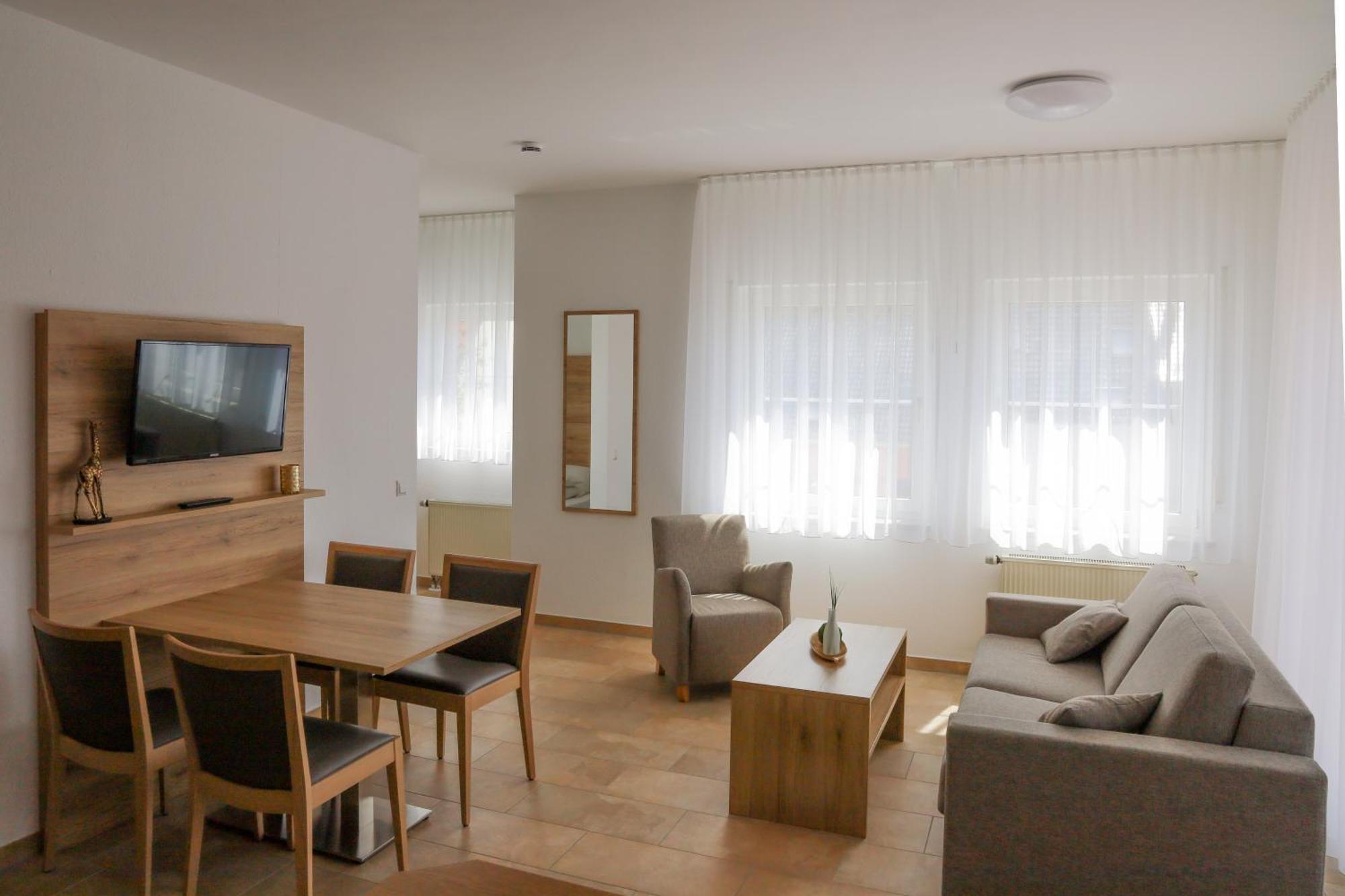 Hotel Adler Nattheim Εξωτερικό φωτογραφία