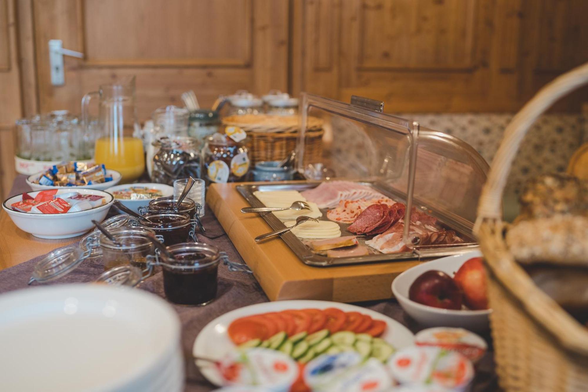 Hotel Adler Nattheim Εξωτερικό φωτογραφία
